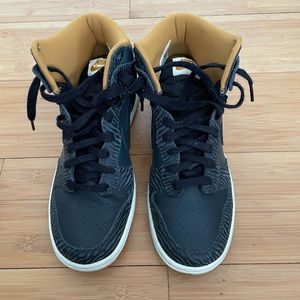 Women’s Nike Dunk Hi